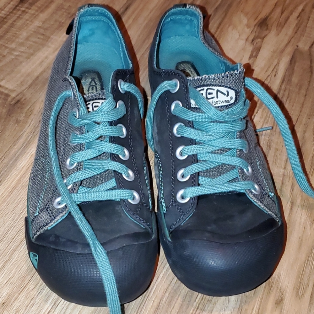 Keen shoes